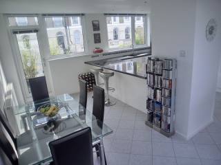 - Kent - For Sale
