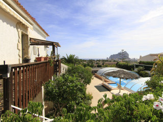 4 Bedrooms - Villa - Alicante - For Sale