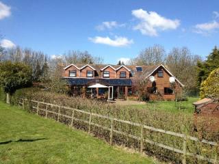 Denton Nr Canterbury Kent Ct4