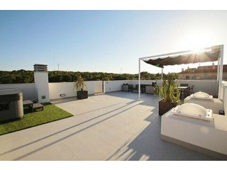 * FABULOUS NEW PENTHOUSE BEACH..