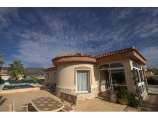 Superb Villa with Pool in desireable..