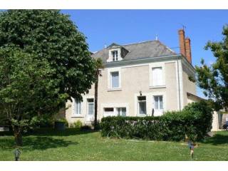 4 bedroom House For Sale: 86200 PROCHE..