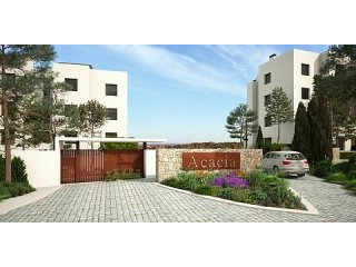 * FABULOUS 2 BED 2 BATH KEY READY..