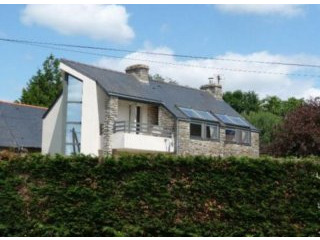 Contemporary House, Nice Landscaped Plot