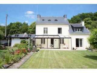 Superb 4 Bed Detached House
