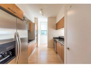 3 bedroom Flat For Sale: 5970 INDIAN..