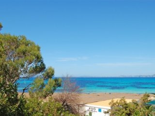 Apartment On First Sea Line