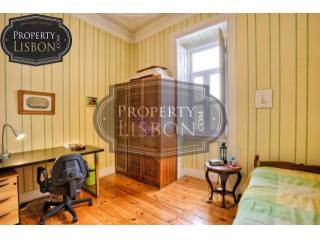Avenidas Novas - 6 Bed Lisbon Apartment..