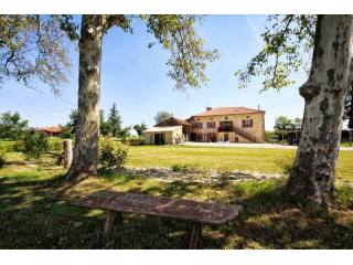 5 Bedroom Country House For Sale