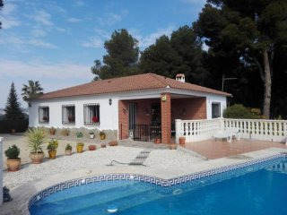 Villa in Area ontinyent with swimming..