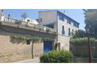 Maison de village confortable avec 120..