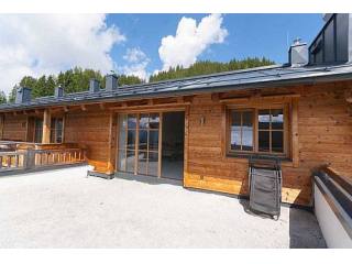 Wonderful apartment in the ski resort..