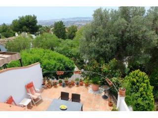 2 Bed Villa for sale in Mijas