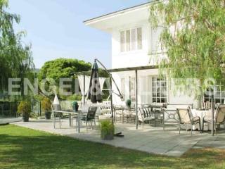 Single family home with lots of charm..