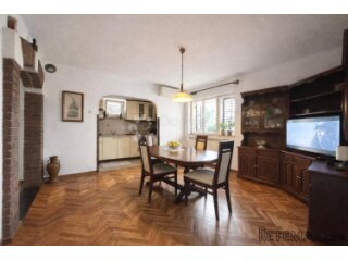Stan Rovinj 94,75m2 sa vrtom, blizina mora i centra