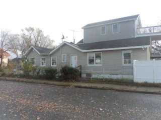29 Myrtle Ave Keansburg, NJ, 07734..