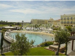 €370,000 - Vilamoura, Central..