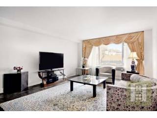 2 bedroom Apartment For Sale: 50 EAST..
