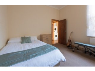 34 - 50 Wendover Road R2