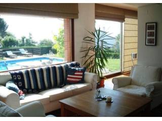 5 Bedrooms - Villa - Girona - For Sale