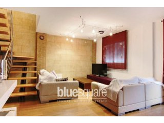 Apartment and commercial premises in..