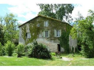 5 bedroom Country House For Sale: 33000..