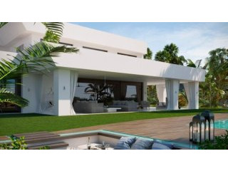 5 Bedrooms - Villas - Malaga - For Sale
