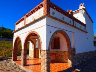 Country Houses for Sale in Torrox..