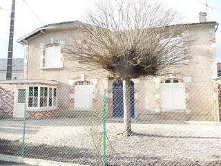 Nice House, Good Family Home