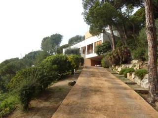 5 bedroom Detached House For Sale:..