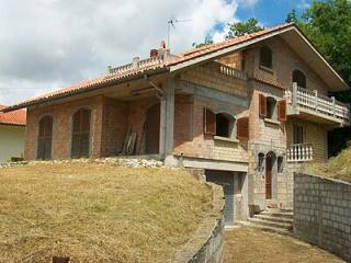 Beautiful large habitable villa in a..