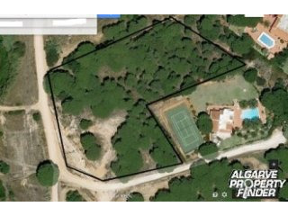For Sale: Plot In Central Algarve..