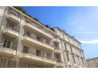 Two Bedrooms - 63m2 - Musiciens - 300..