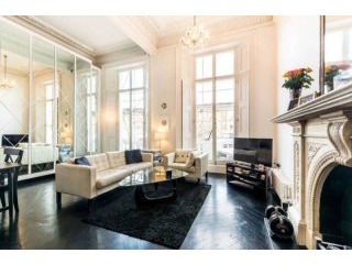 Spacious One Bedroom First Floor..