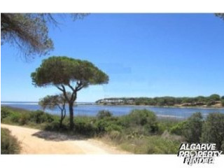 Te Koop: Bouwkavel In Centraal Algarve..