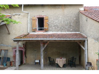 Charming Village House Near Amenities