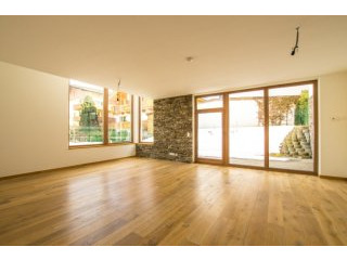 Spacious Apartment With High-Quality..