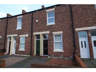 1 bedroom, Ground Floor Flat house for..