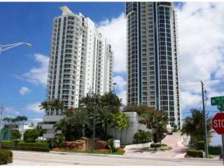 18683 Collins Avenue 802 Sunny Isles..