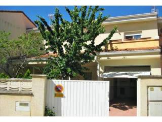 Vivienda adosada en venta en GalApagos..