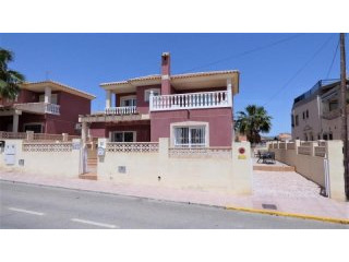 3 Bedrooms - Detached - Murcia - For..