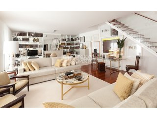 Stunning 4 Bedroom Duplex Apartment in..