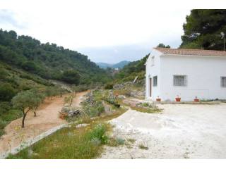 Villa - This 93m2 house is located in..