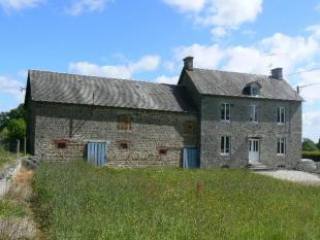 Super House in the Countryside