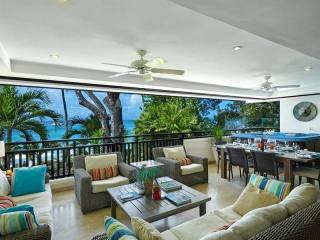 3 bedroom Property For Sale: Coral Cove..