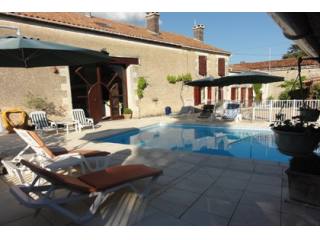 Impressive, well renovated Charentaise..