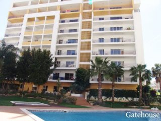 3 Bed Apartment For Sale In Portimao..