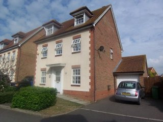 5 bedroom house in Minster, SHEERNESS