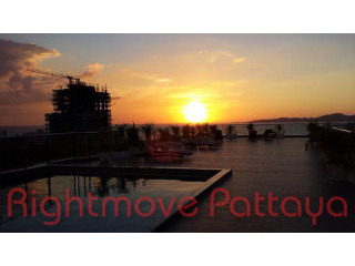 1 Bedroom Condo for sale in Pratumnak -..