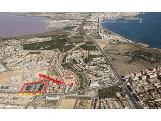 Bungalow In Punta Prima, Torrevieja..